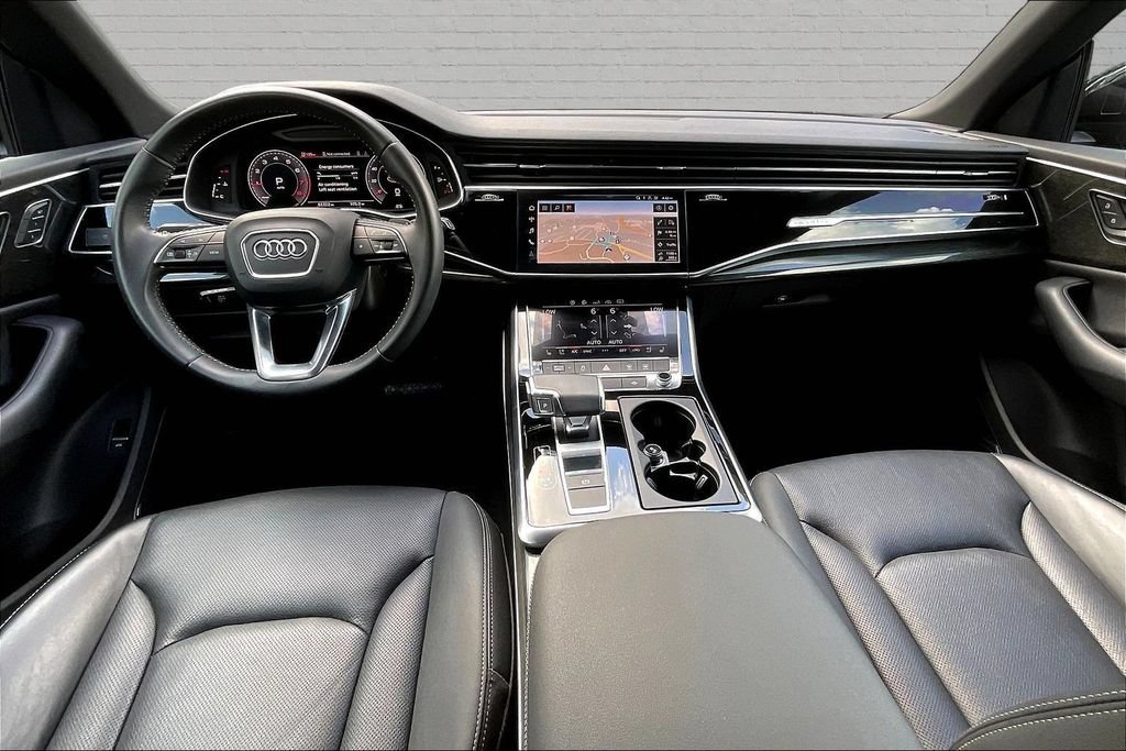 Used 2020 Audi Q8 Premium Plus w/ Premium Plus Package AWD/4WD image 6