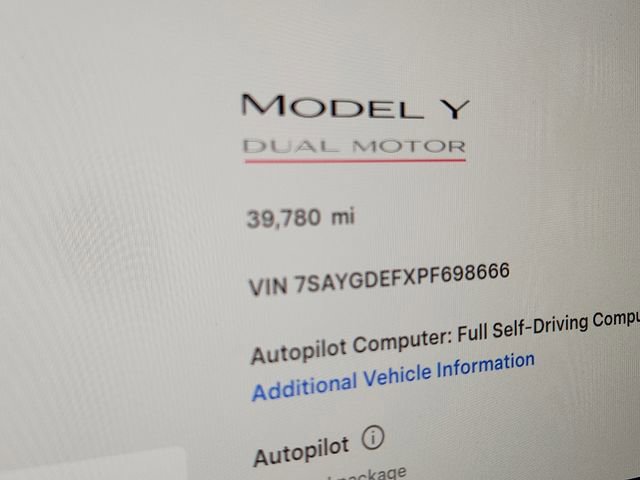 Used 2023 Tesla Model Y Performance image 21