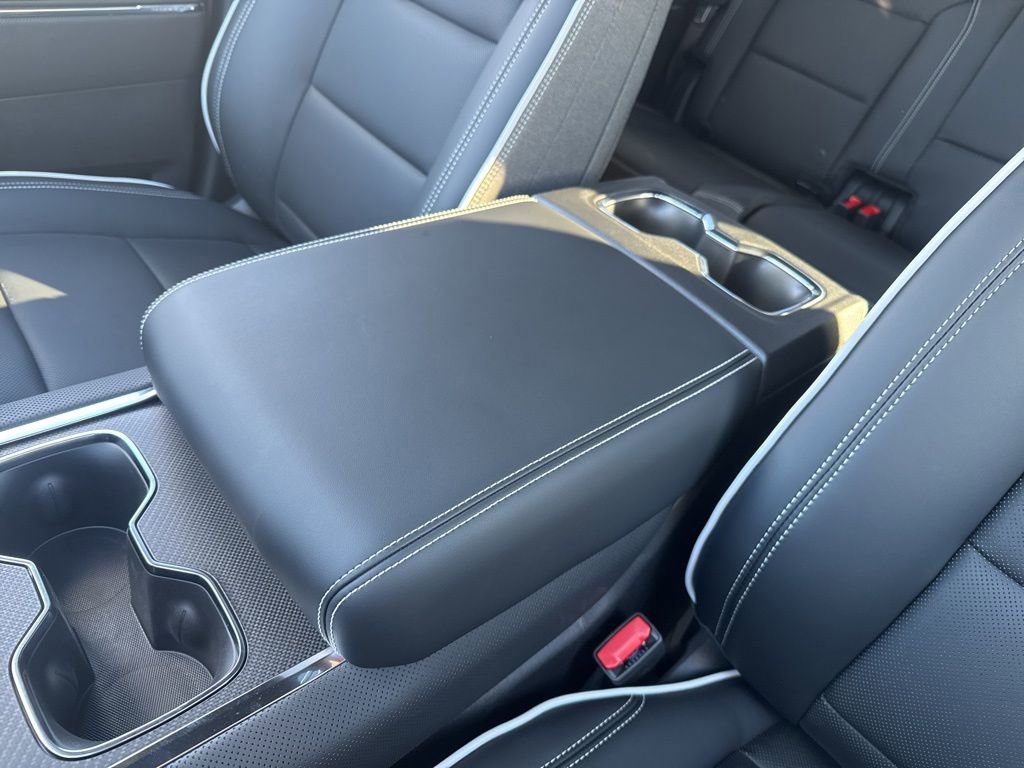 New 2026 GMC Sierra EV Elevation w/ LPO, Elevation Dark Package AWD/4WD image 33