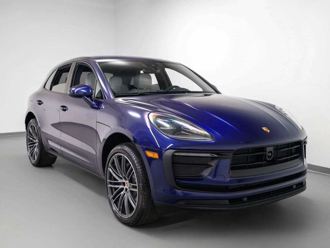 New 2025 Porsche Macan image 10