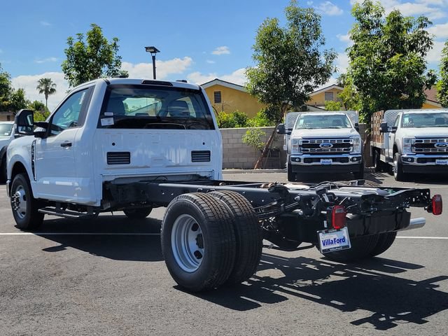 New 2026 Ford F350 XL w/ XL Chrome Package RWD image 2