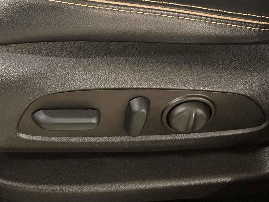 Used 2022 GMC Terrain AT4 w/ Infotainment Package II image 15