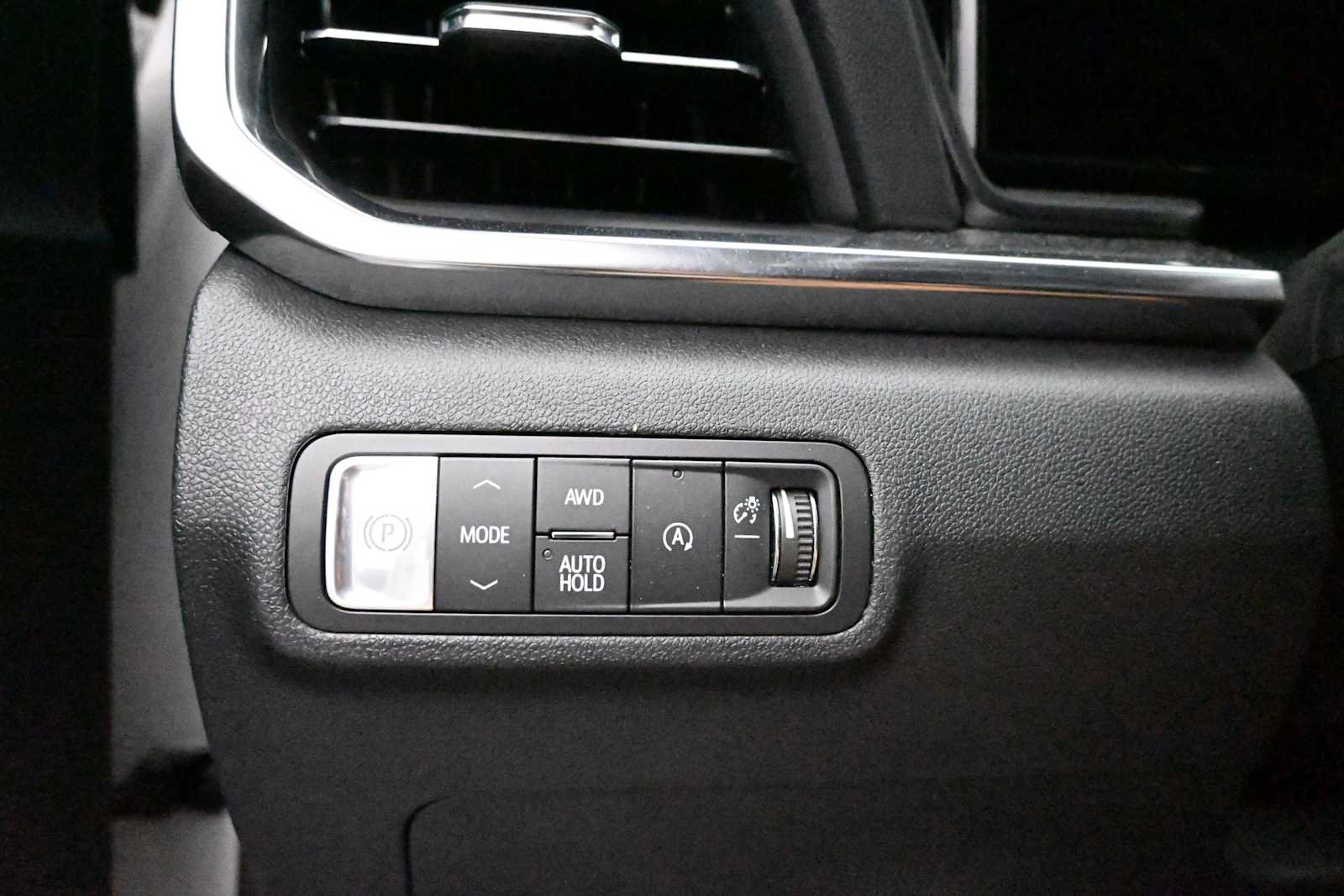 Used 2026 GMC Terrain Elevation w/ Elevation Premium Package AWD/4WD image 18