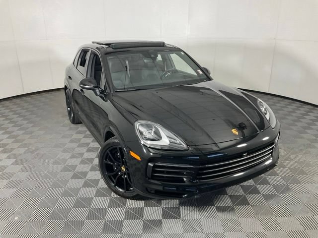 Used 2023 Porsche Cayenne S Platinum AWD/4WD image 37