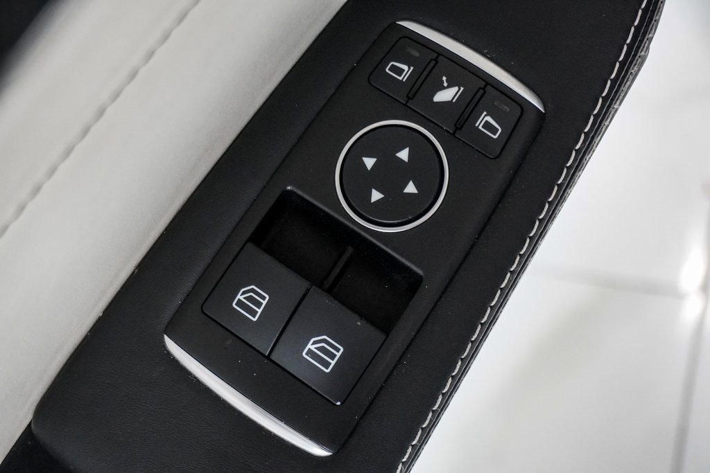 Used 2016 Mercedes-Benz AMG GT S w/ Exclusive Interior Package image 20