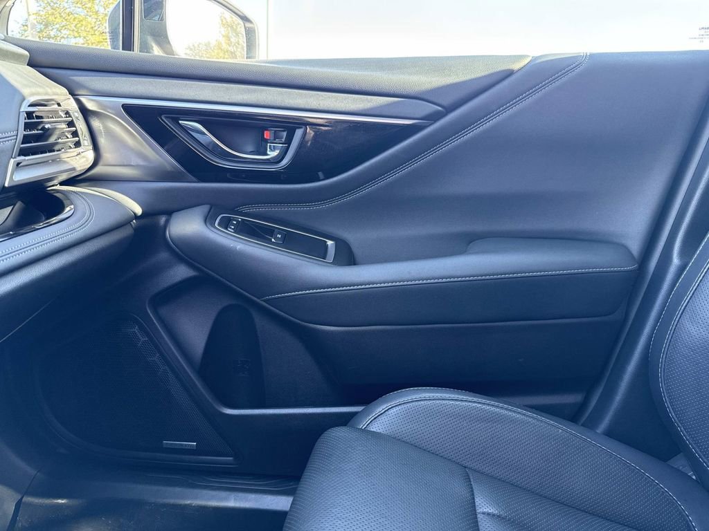 Used 2023 Subaru Outback Touring image 29