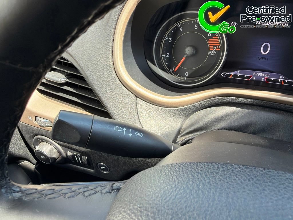 Certified 2018 Jeep Cherokee Limited FWD image 64