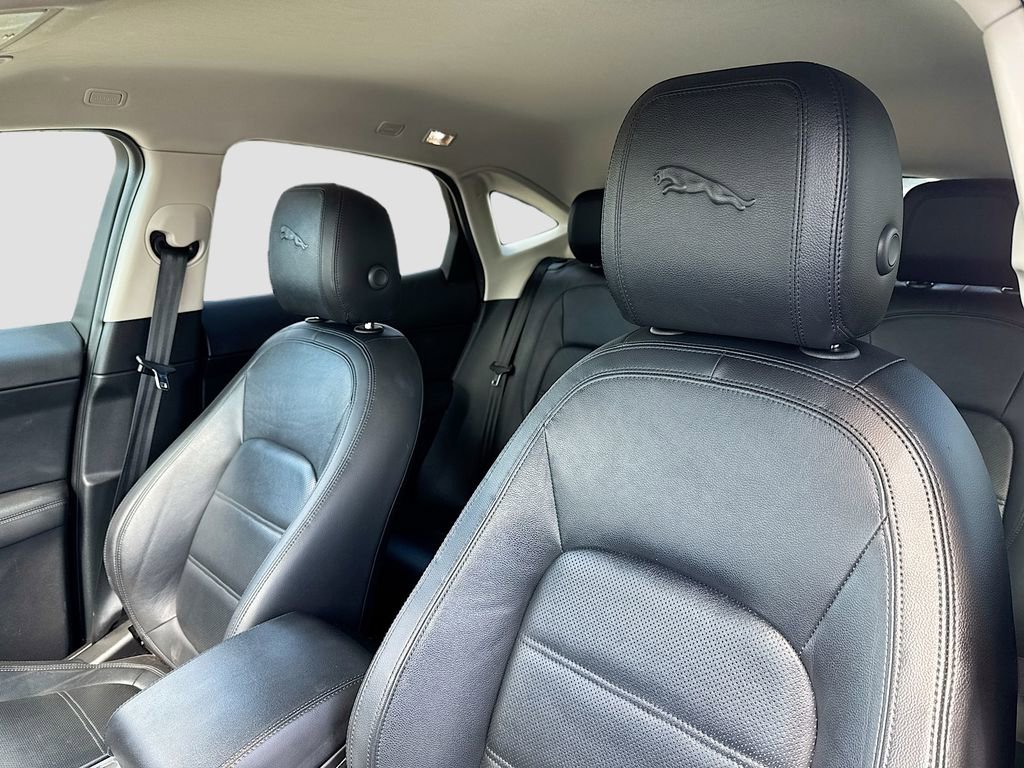 Used 2021 Jaguar E-PACE SE image 13