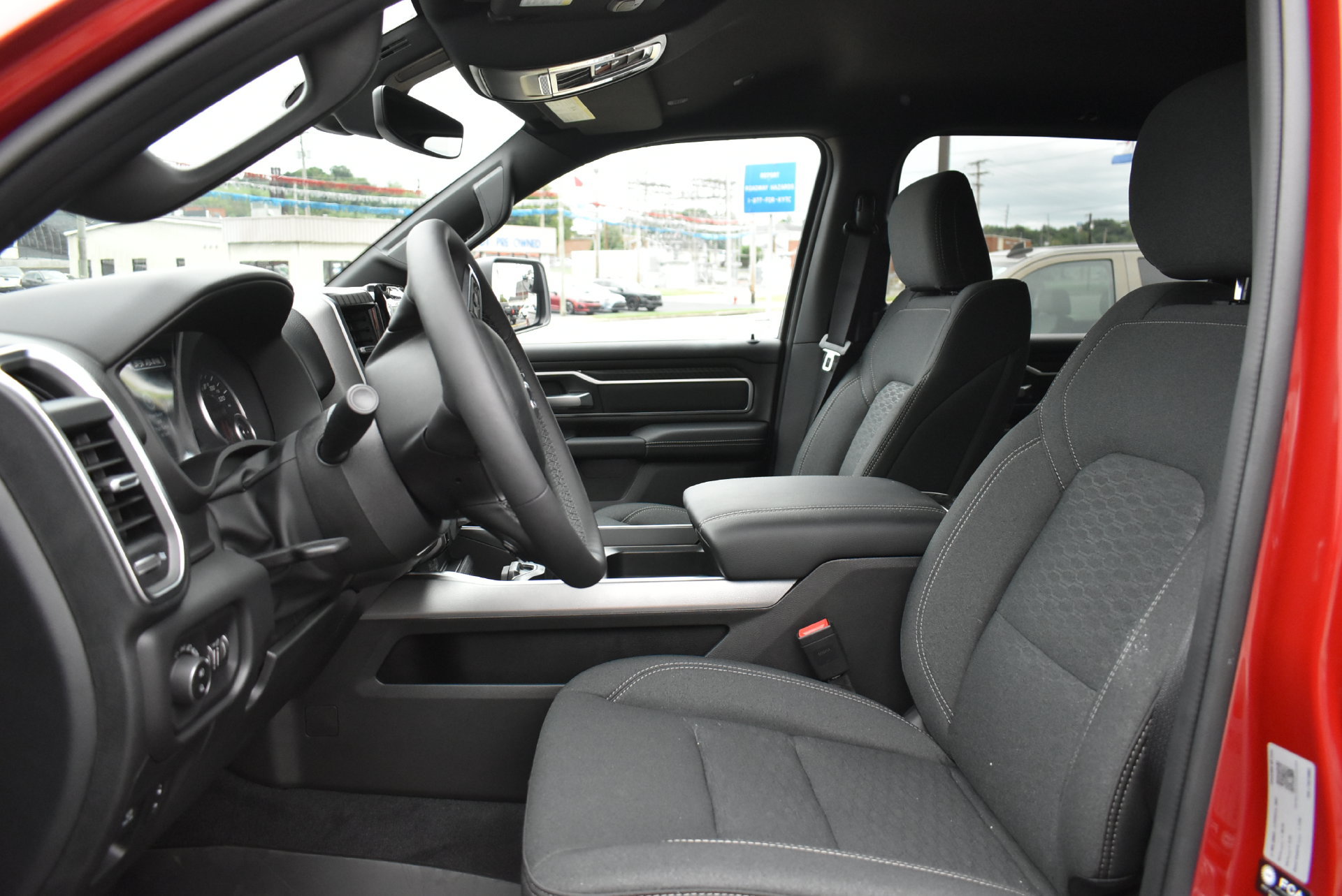 New 2026 RAM 1500 Big Horn AWD/4WD image 16