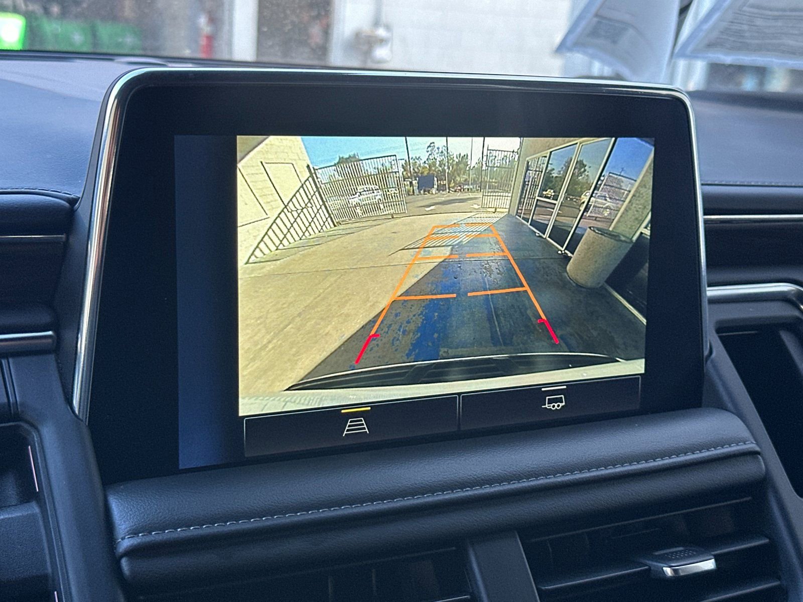 Used 2023 Chevrolet Tahoe LT image 19