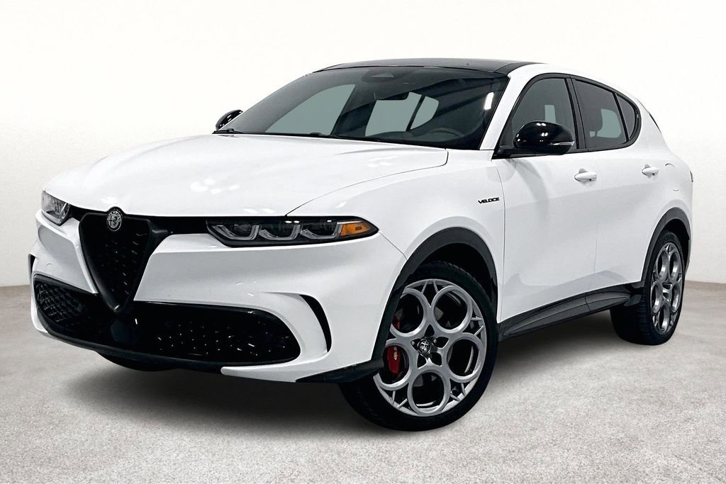 Used 2024 Alfa Romeo Tonale Veloce image 11