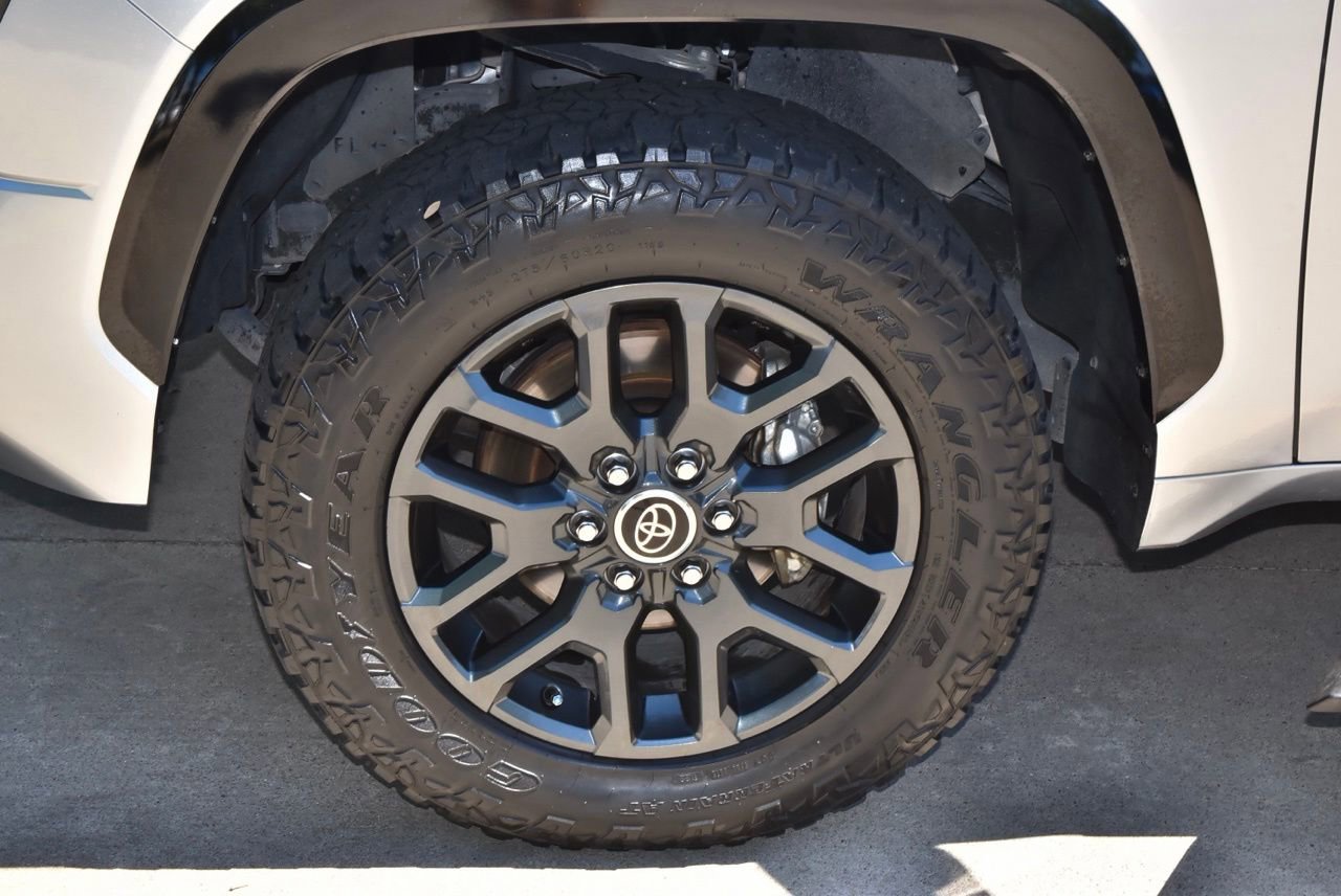 Used 2023 Toyota Tundra Platinum image 41