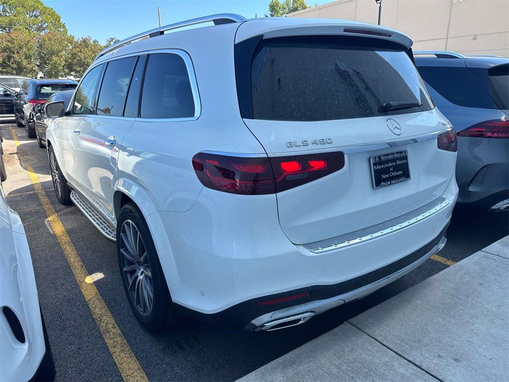 New 2026 Mercedes-Benz GLS 450 4MATIC image 4