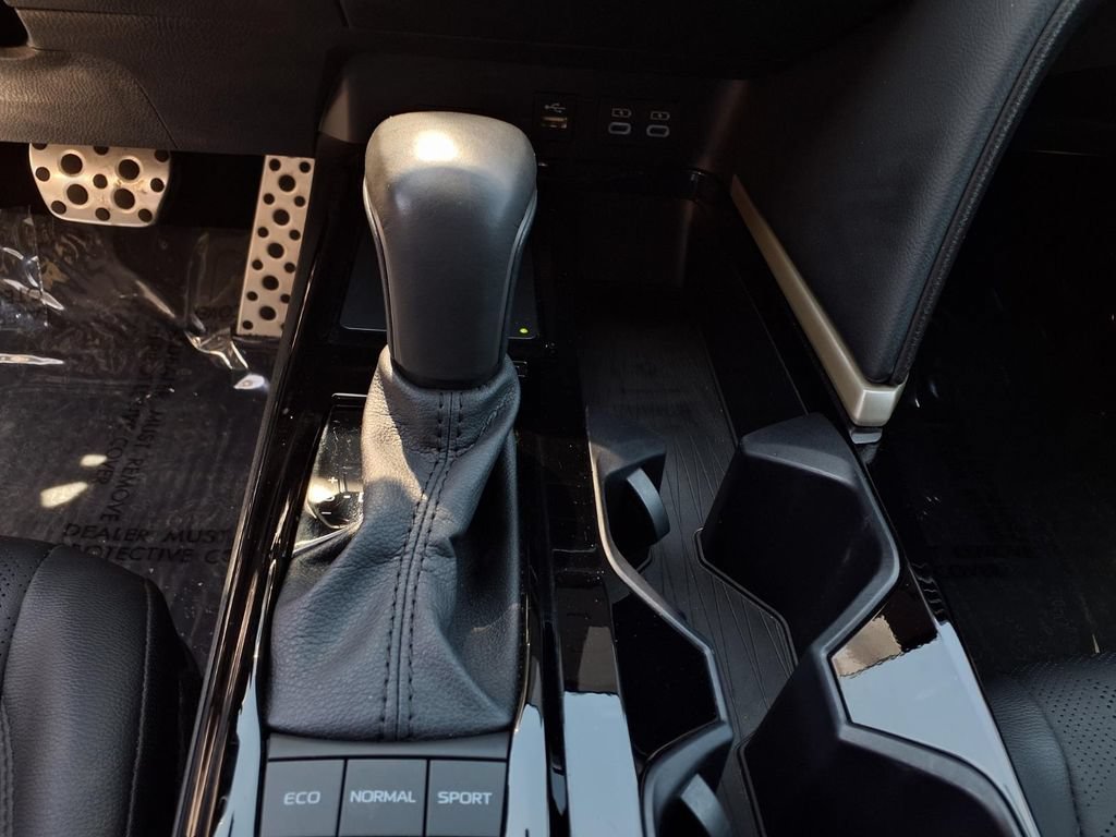 Certified 2025 Toyota Camry XSE FWD image 13