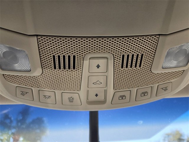 Used 2017 Lincoln MKX Reserve image 34