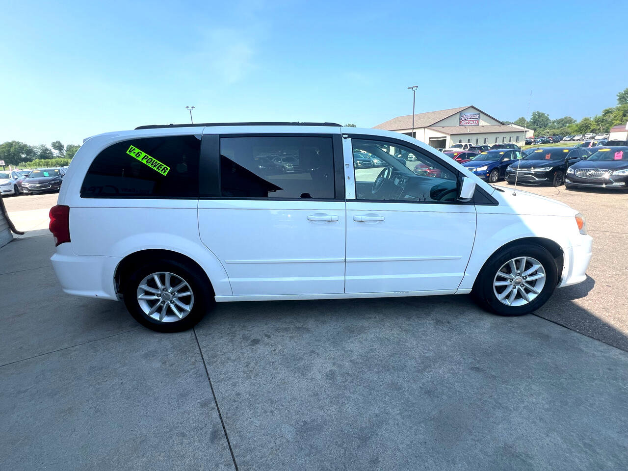 Used 2014 Dodge Grand Caravan SXT image 4