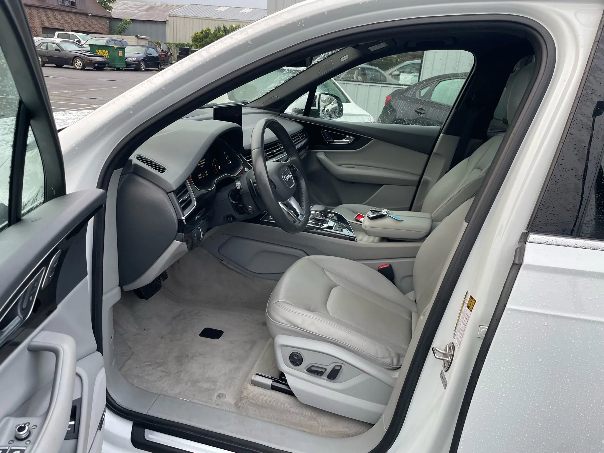 Used 2018 Audi Q7 3.0T Premium Plus w/ Premium Plus Package image 19