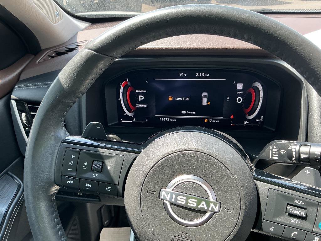 Used 2023 Nissan Rogue Platinum w/ Platinum Premium Package FWD image 20