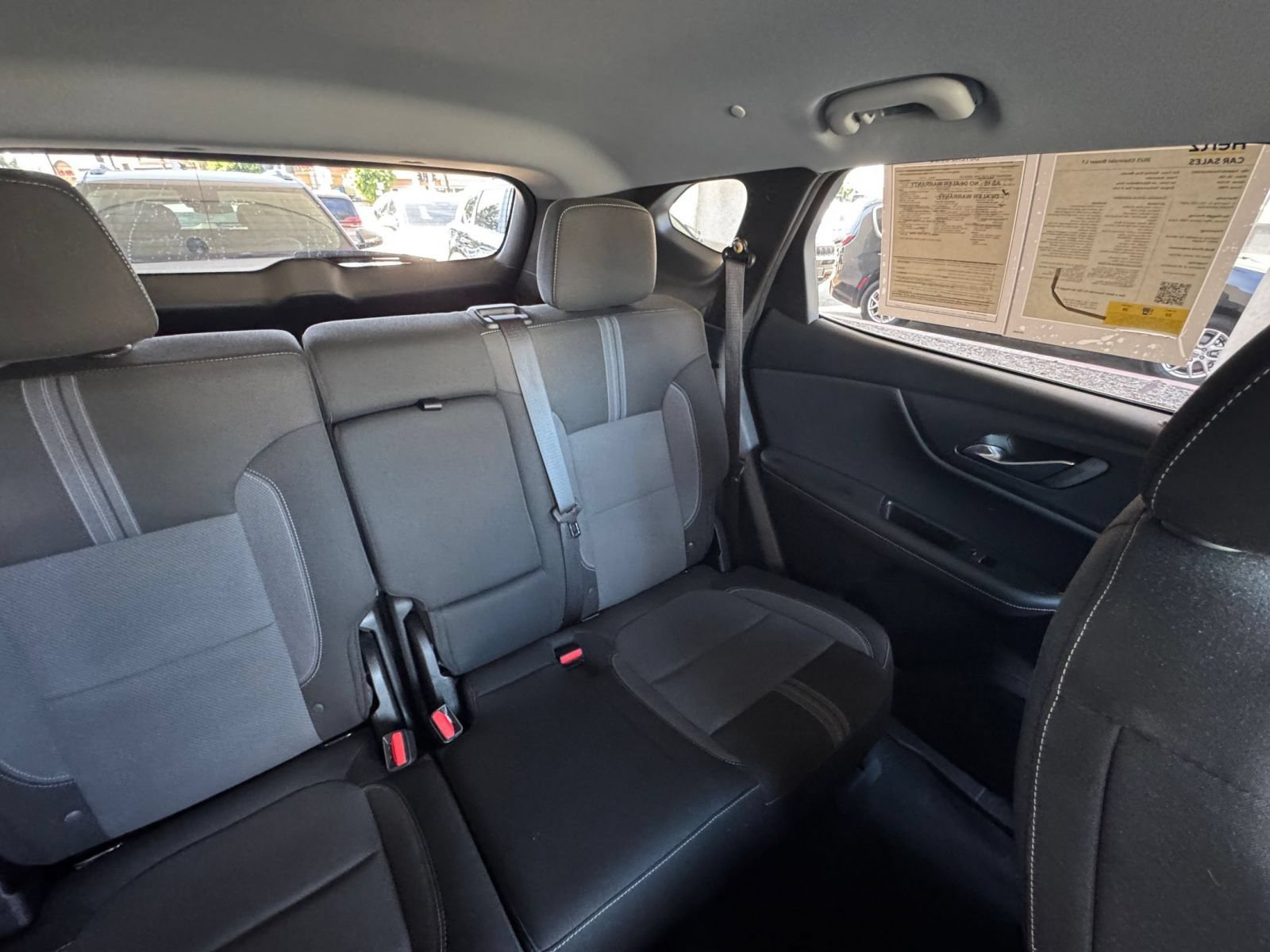 Used 2025 Chevrolet Blazer LT FWD image 38