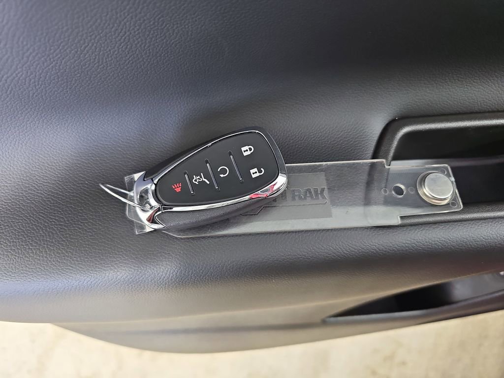 Certified 2024 Chevrolet Equinox LT w/ LPO, Floor Liner Package image 40