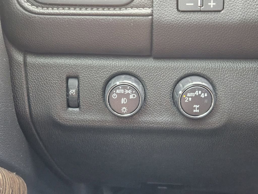 Used 2018 GMC Canyon Denali image 26