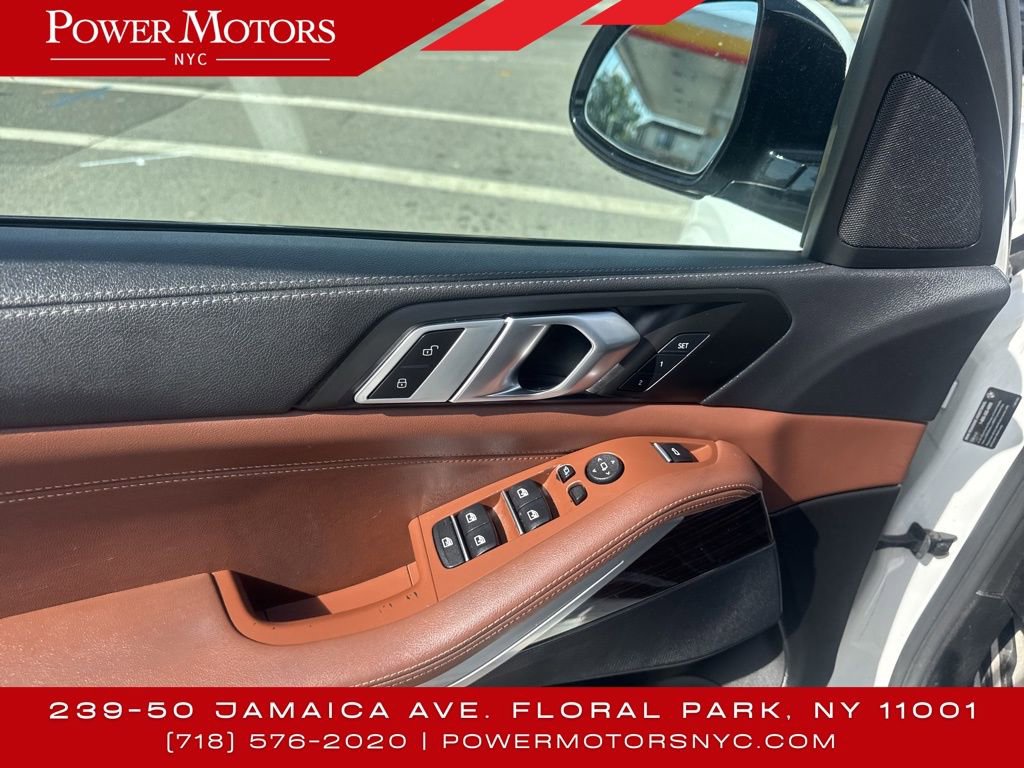 Used 2023 BMW X5 xDrive40i w/ M Sport Package image 29
