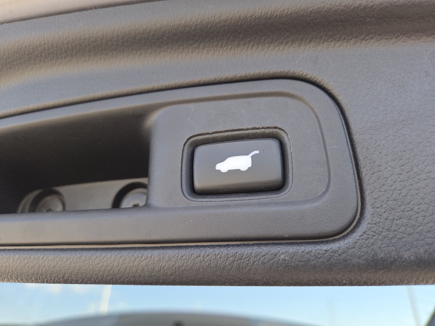 Used 2016 Honda Pilot Elite image 21