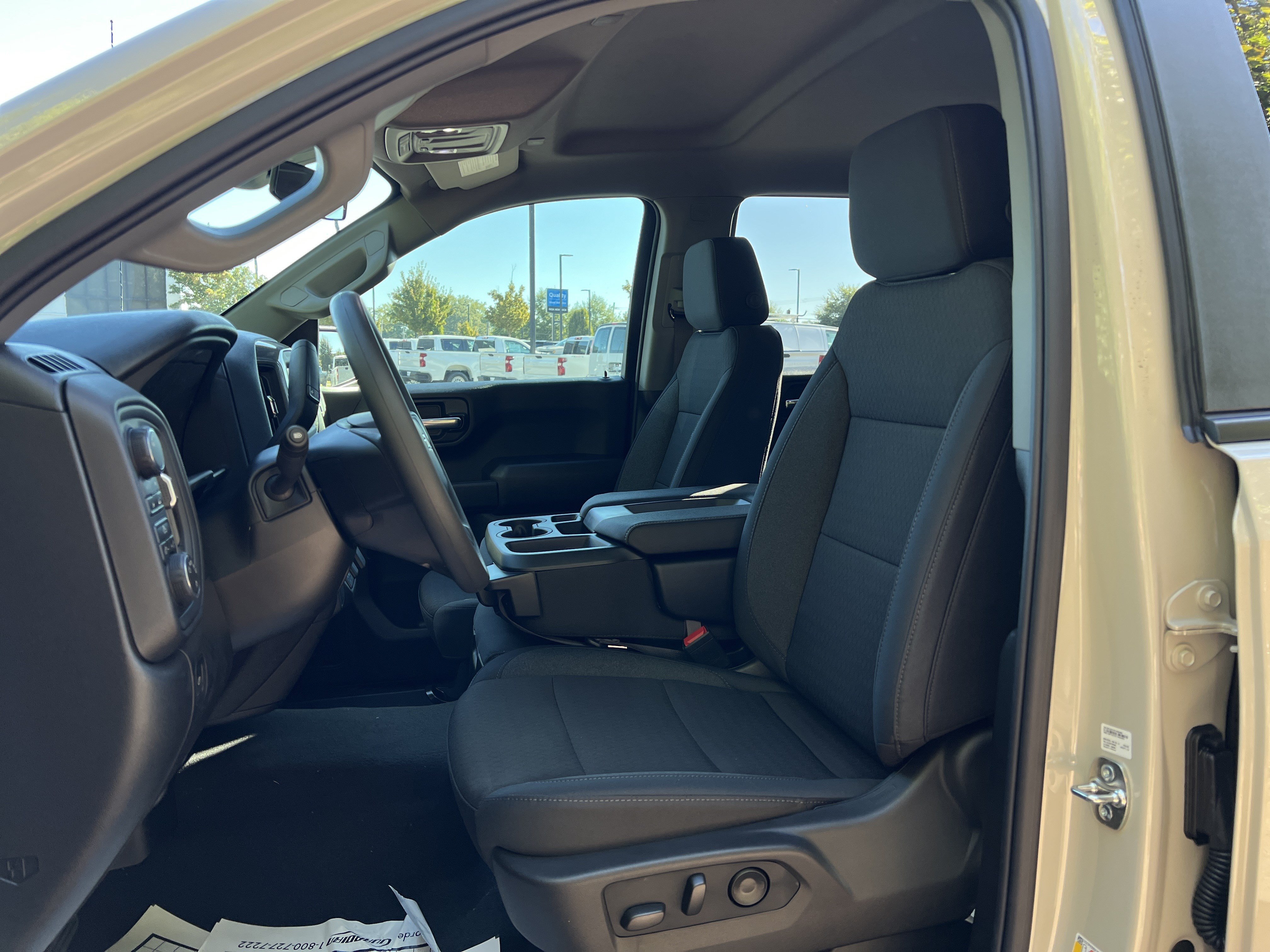 New 2026 Chevrolet Silverado 1500 Custom w/ Turbomax Blackout Package AWD/4WD image 16