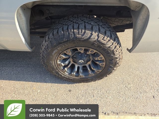 Used 2011 Chevrolet Silverado 1500 LT w/ All-Star Edition AWD/4WD image 21