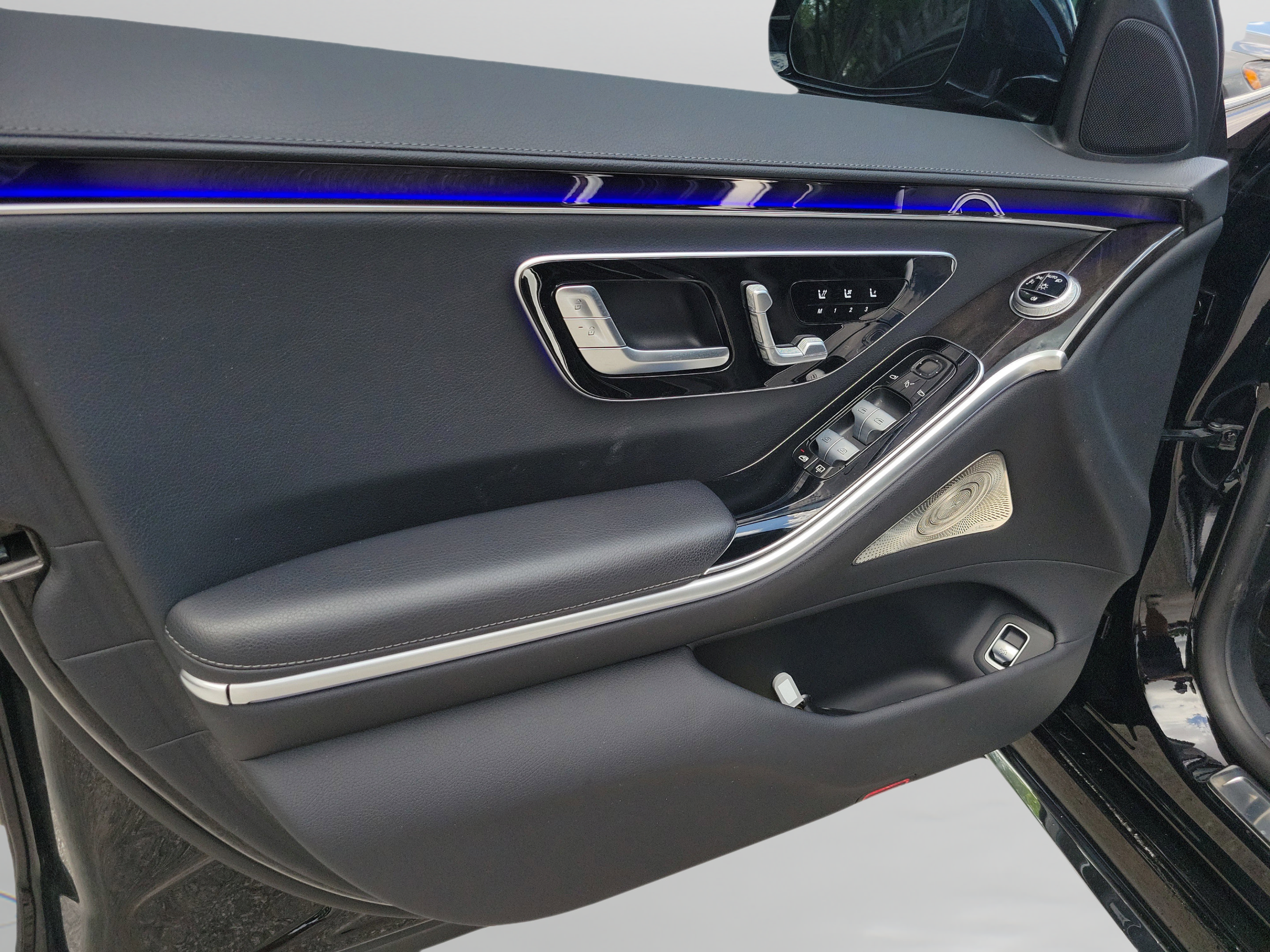 Certified 2023 Mercedes-Benz S 500 4MATIC image 16