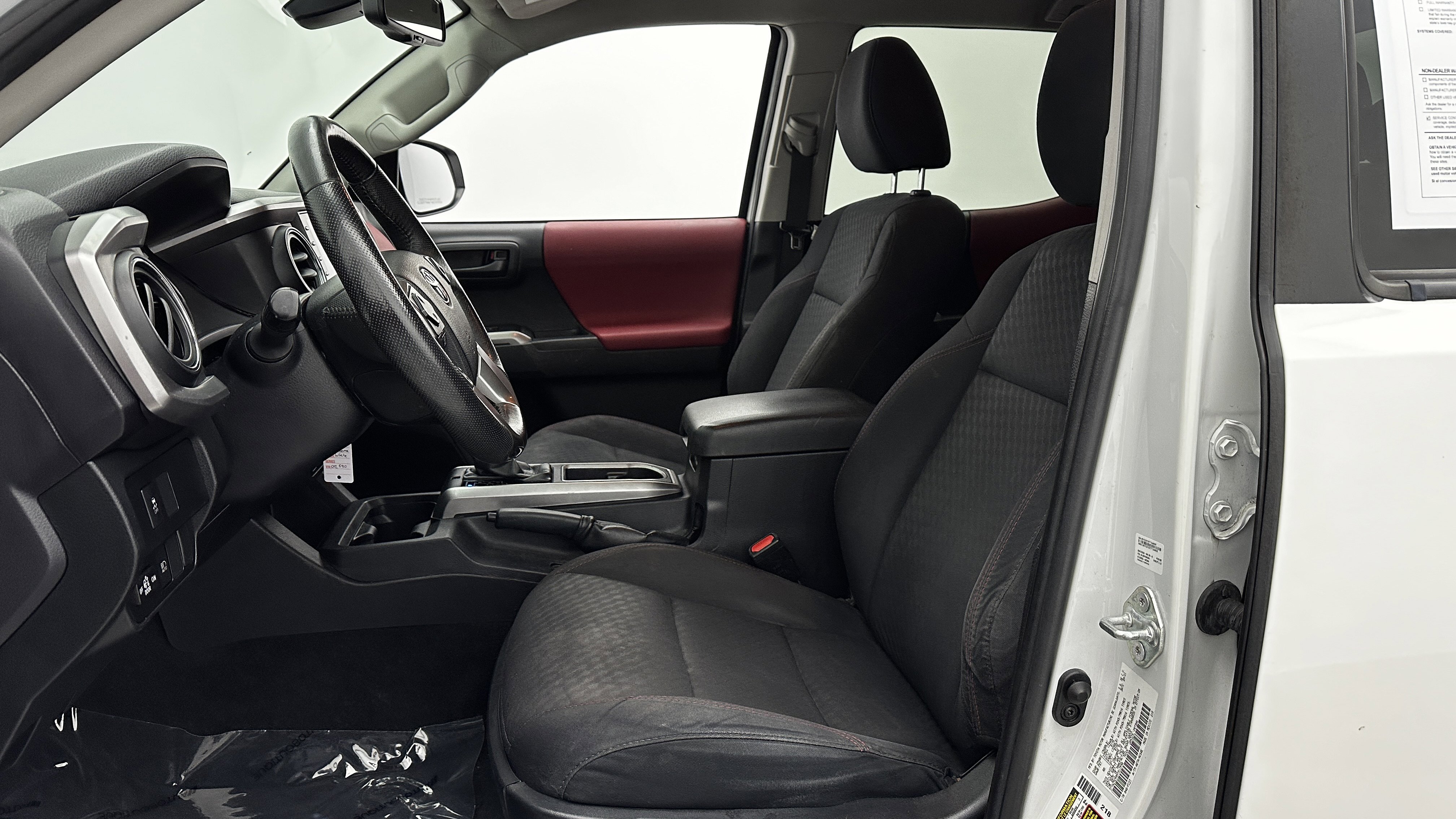 Used 2021 Toyota Tacoma SR5 image 13