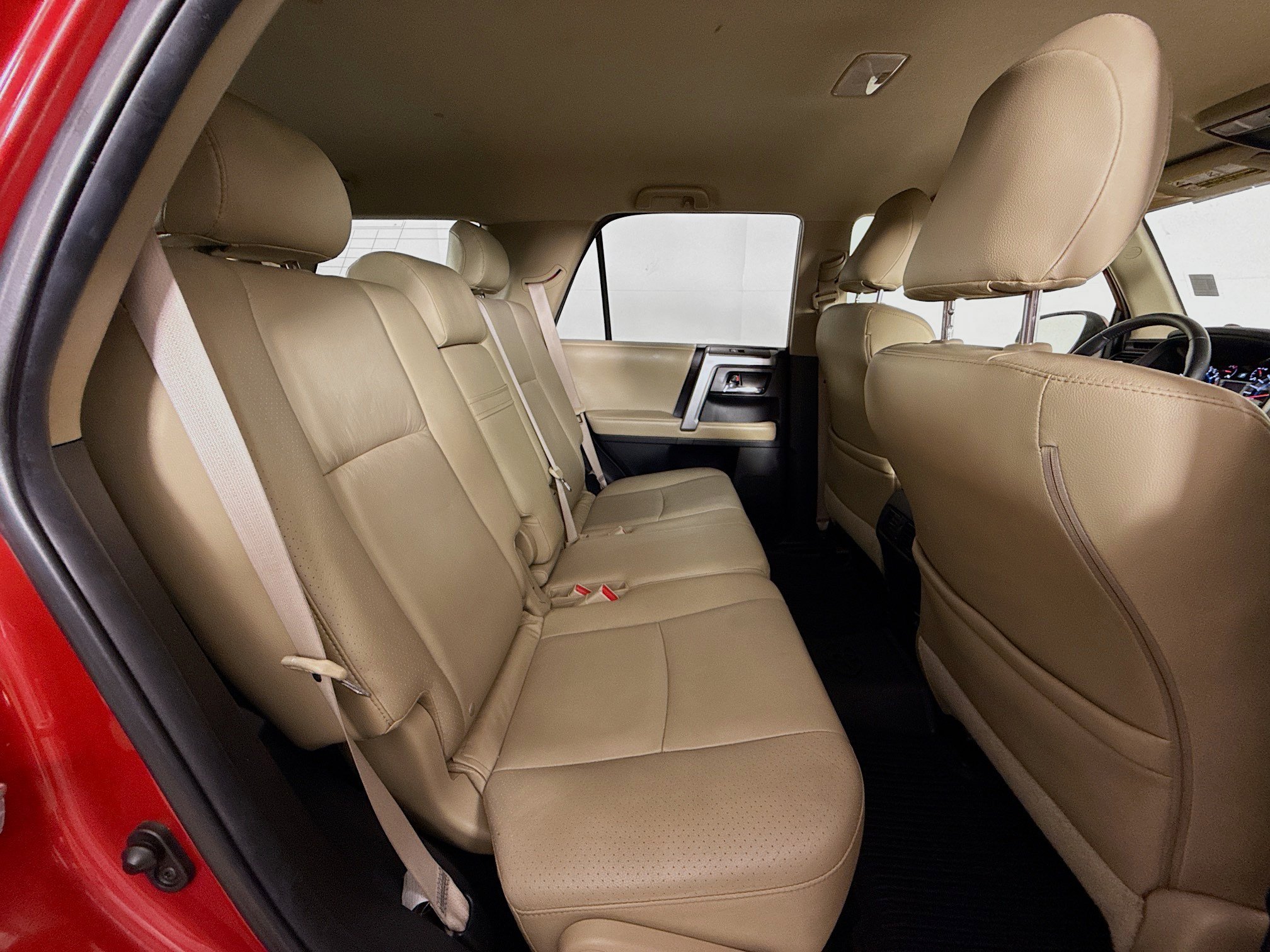 Used 2014 Toyota 4Runner SR5 RWD image 34