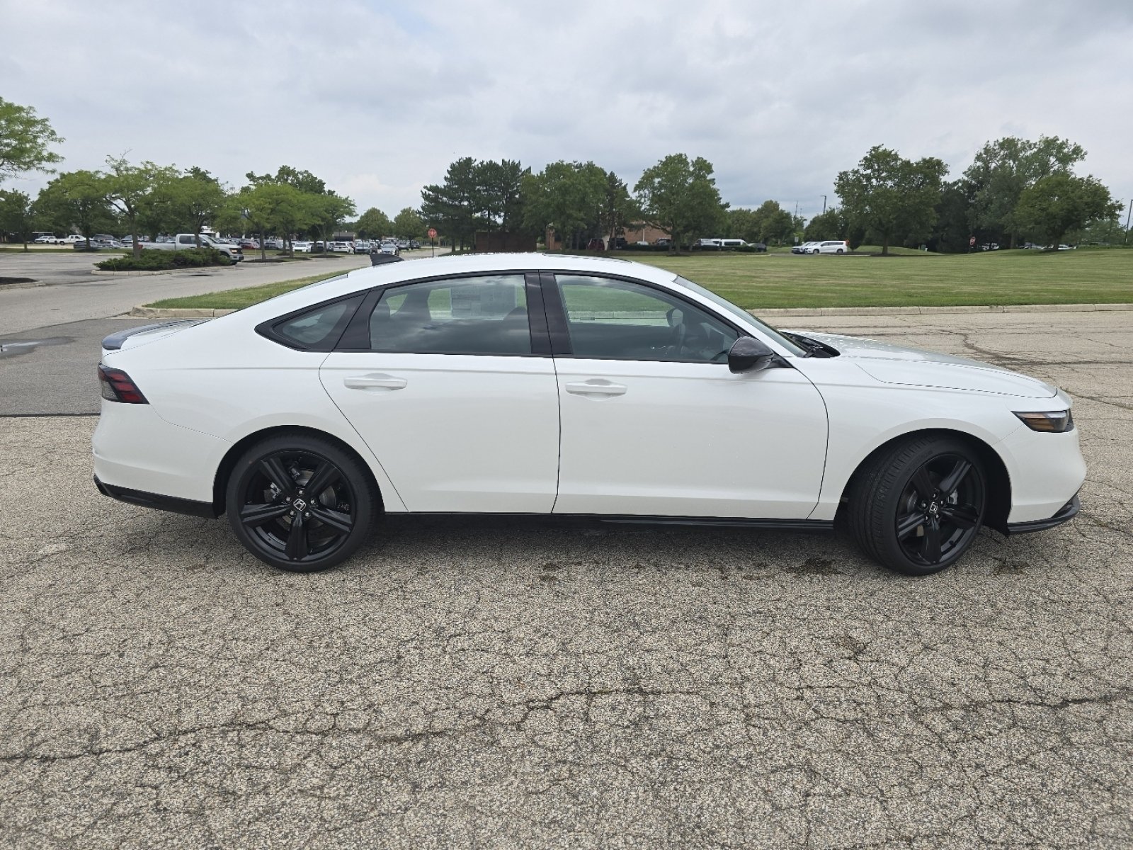 New 2026 Honda Accord Sport image 19