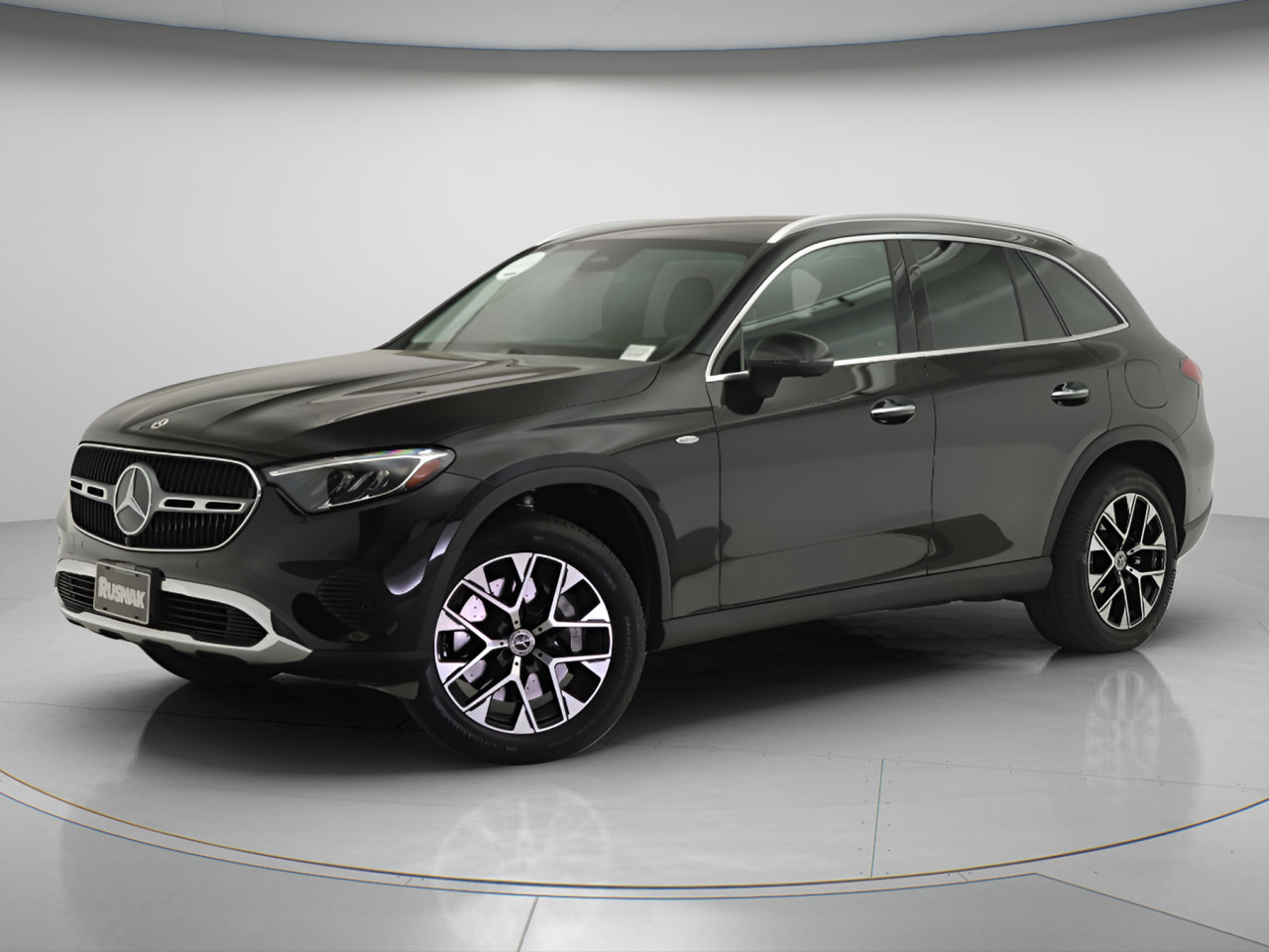 Certified 2025 Mercedes-Benz GLC 350e 4MATIC image 3
