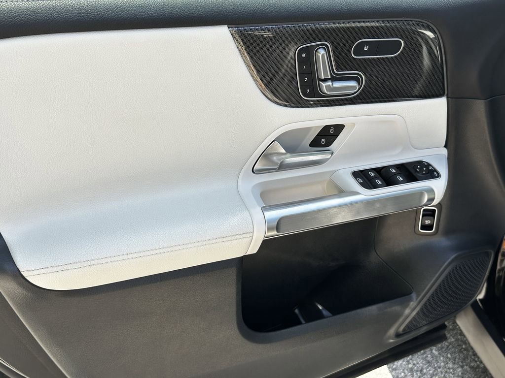 Certified 2023 Mercedes-Benz GLB 250 w/ AMG Line image 11