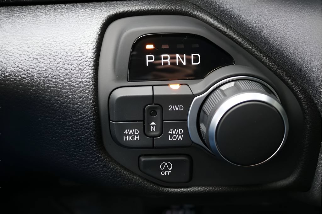 New 2026 RAM 1500 Express AWD/4WD image 24