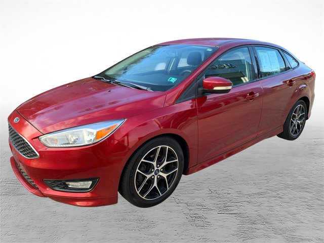 Used 2016 Ford Focus SE w/ SE Sport Package image 6