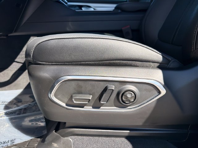 New 2027 Jeep Grand Wagoneer Overland AWD/4WD image 12
