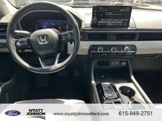 Used 2023 Honda Pilot Elite image 15