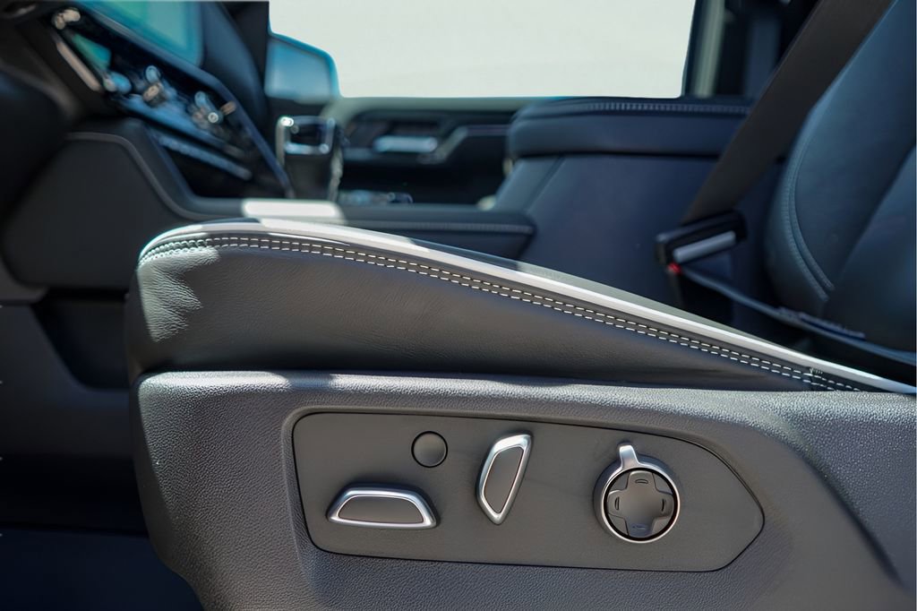 New 2026 GMC Sierra 1500 AT4X w/ AT4X AEV Edition image 18