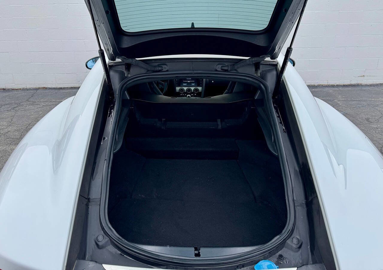 Used 2017 Jaguar F-TYPE Premium 2dr Coupe 8A image 23