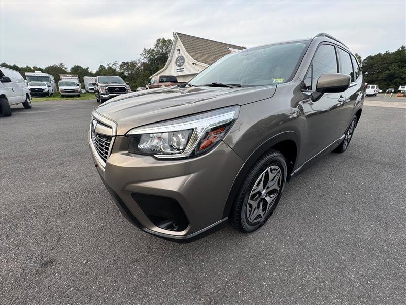 Used 2020 Subaru Forester Premium image 12