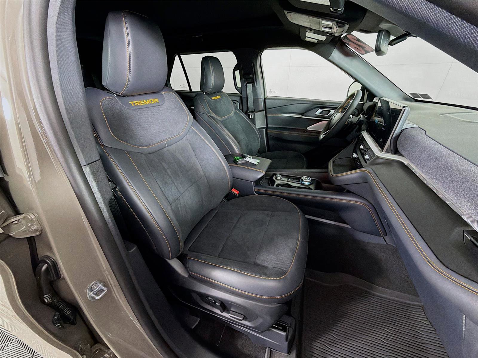 Used 2026 Ford Explorer Tremor w/ Tremor Ultimate Package image 29