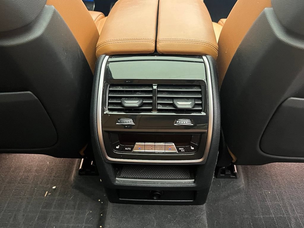 Certified 2022 BMW X5 xDrive45e w/ M Sport Package AWD/4WD image 9