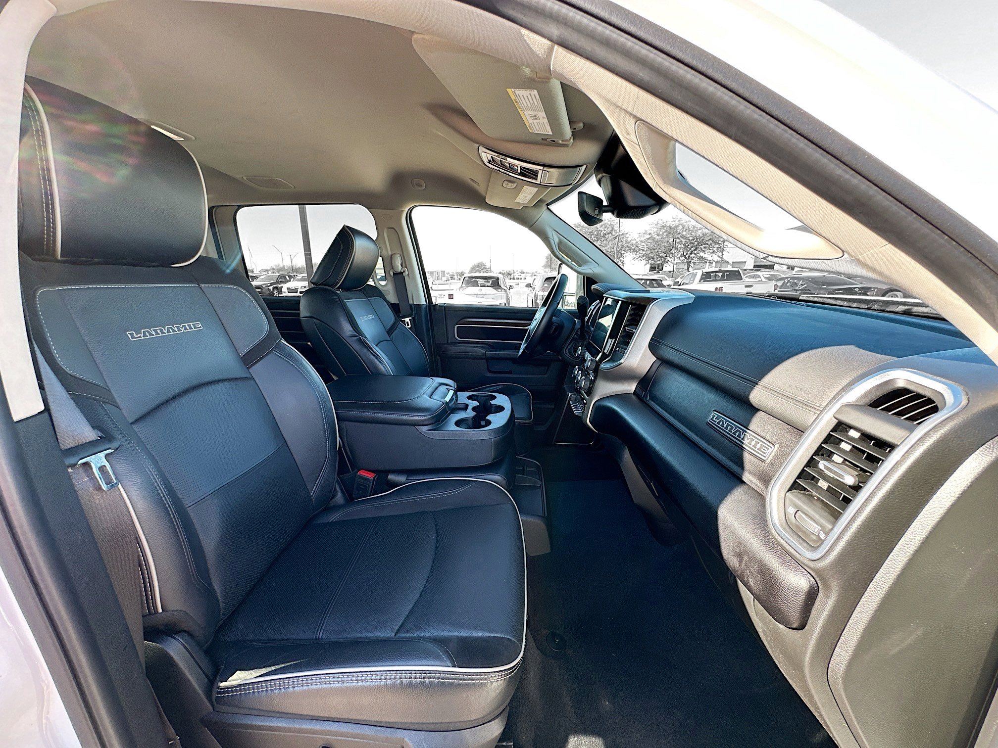 Used 2024 RAM 2500 Laramie w/ Safety Group image 31