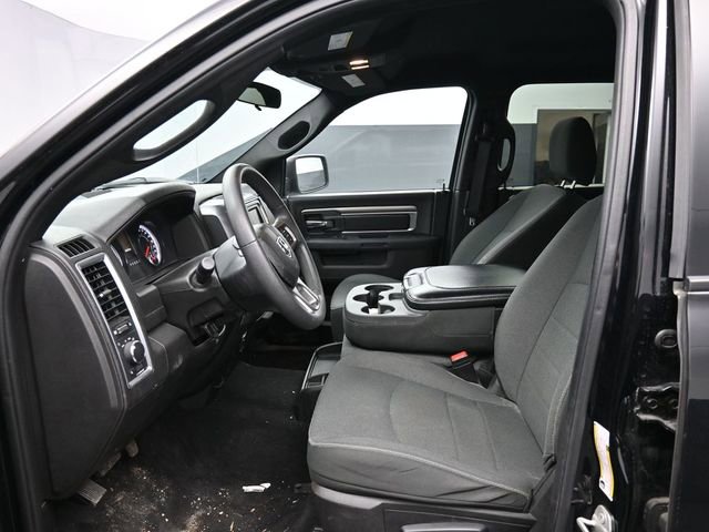 Used 2024 RAM 1500 Classic Warlock image 30