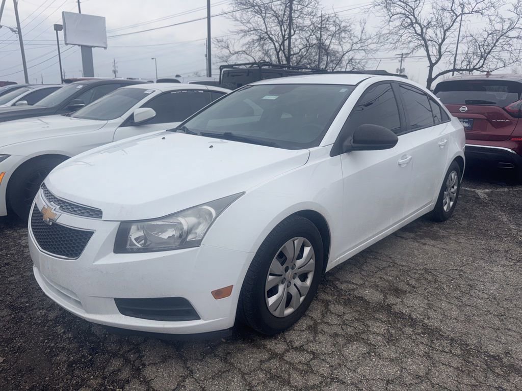 Used 2014 Chevrolet Cruze LS