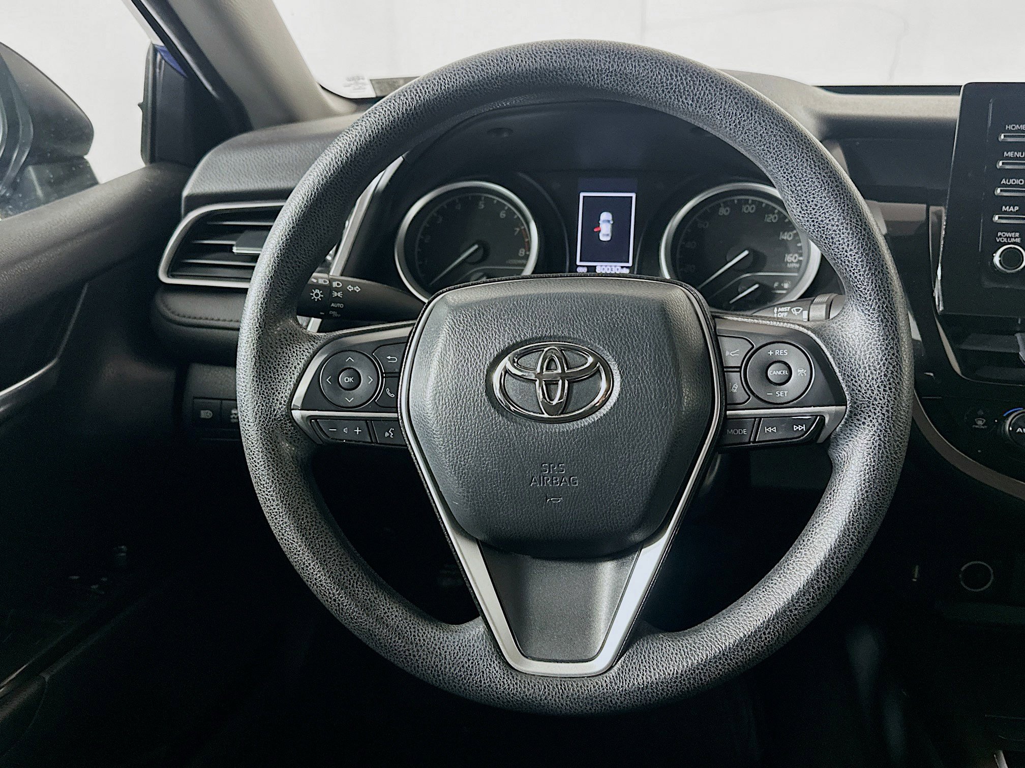Used 2023 Toyota Camry LE FWD image 17