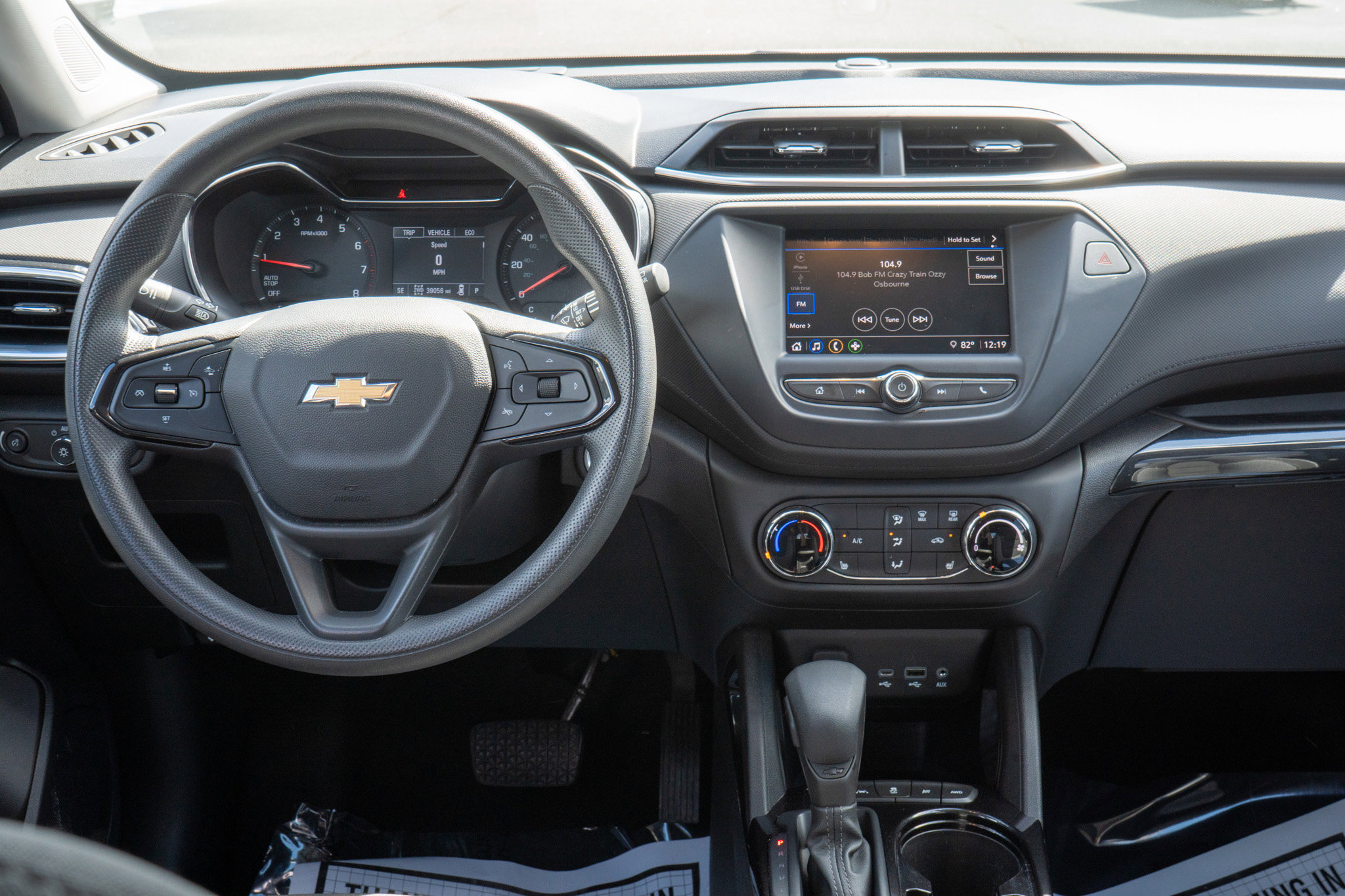 Certified 2022 Chevrolet TrailBlazer LT w/ Driver Confidence Package image 11