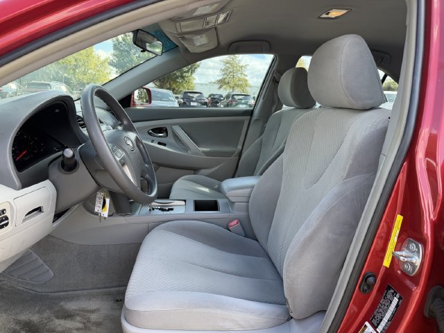 Used 2009 Toyota Camry LE FWD image 22